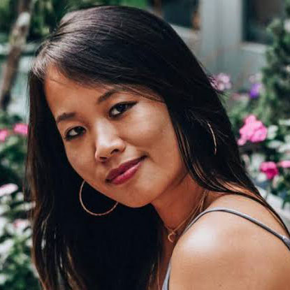آنا هوانگ (Ana Huang)