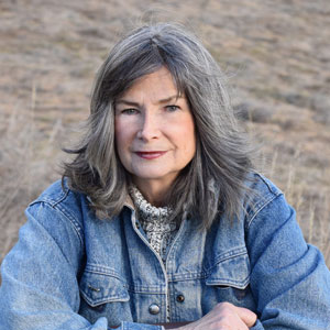 دلیا اونز (Delia Owens)